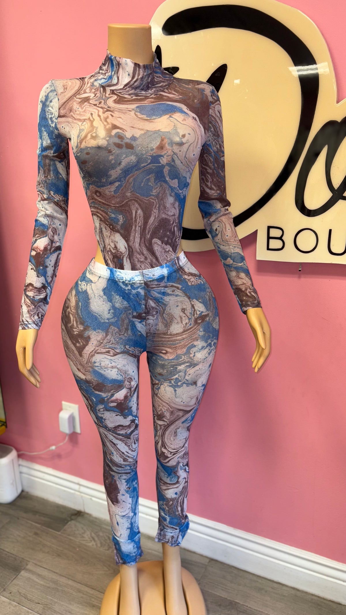 Marble Luxe Two-Piece Set